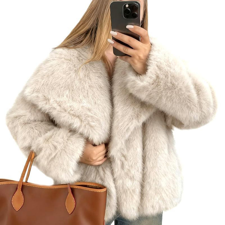 LAURENCE™ - Fashionable Cropped Faux Fur Coat for Fall & Winter Outfits