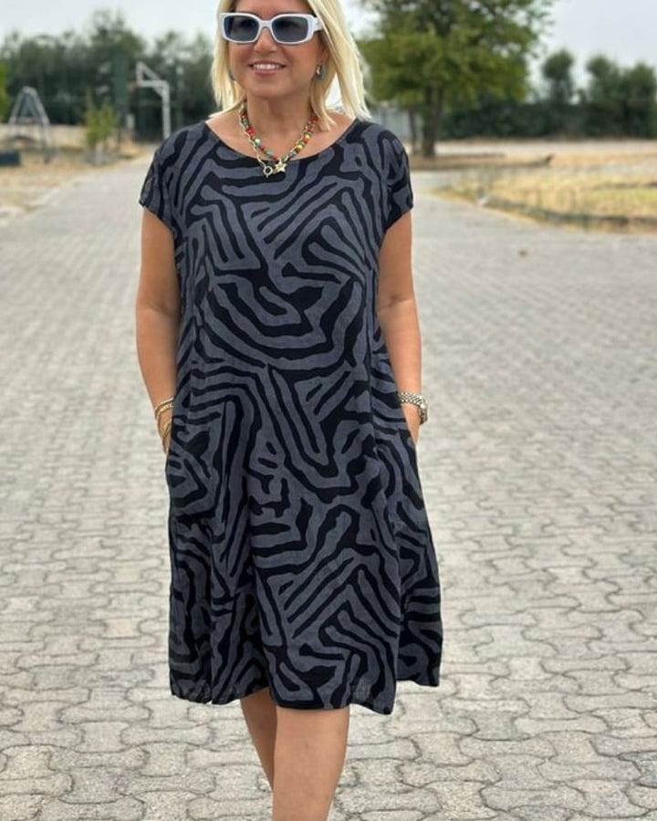 MEREDITH | ROUND NECK ELEGANT DRESS