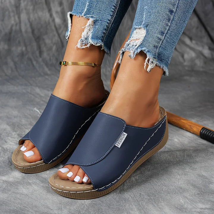 TAMARA | CLASSIC COMFORT WALKING SANDALS