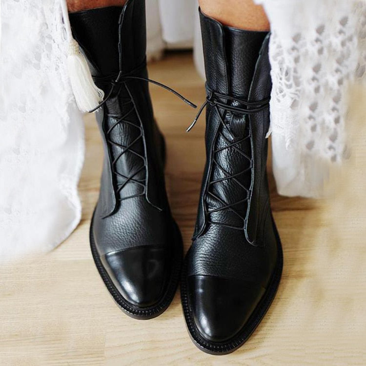 Mireille – Women's British-Style Patent Leather Boots