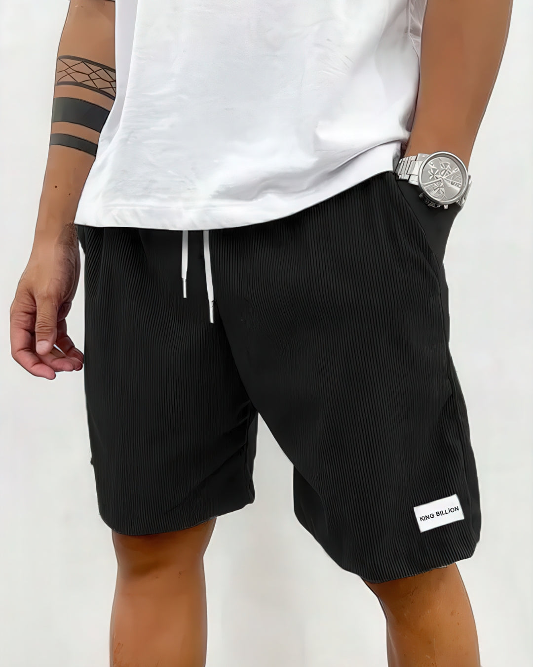 Rico | Corduroy Knee-Length Shorts