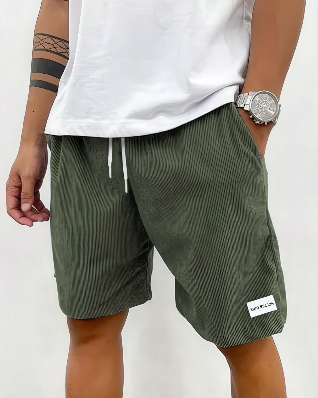 Rico | Corduroy Knee-Length Shorts