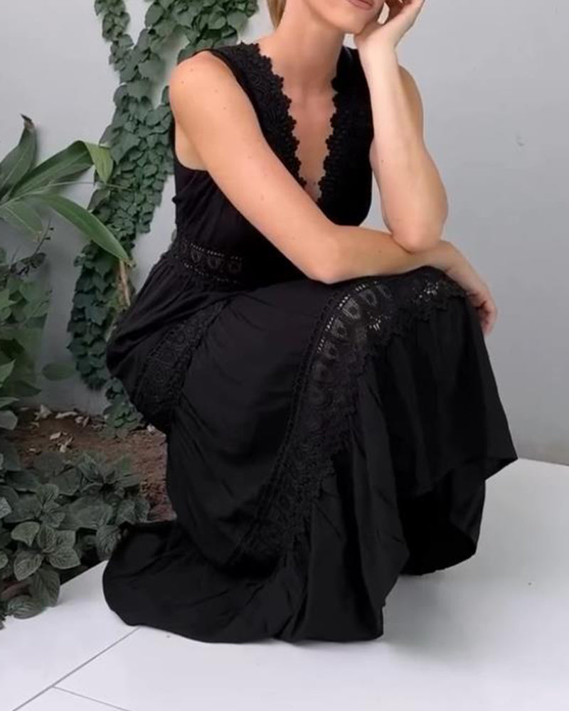 Eleanor | Elegant V-Neck Dress