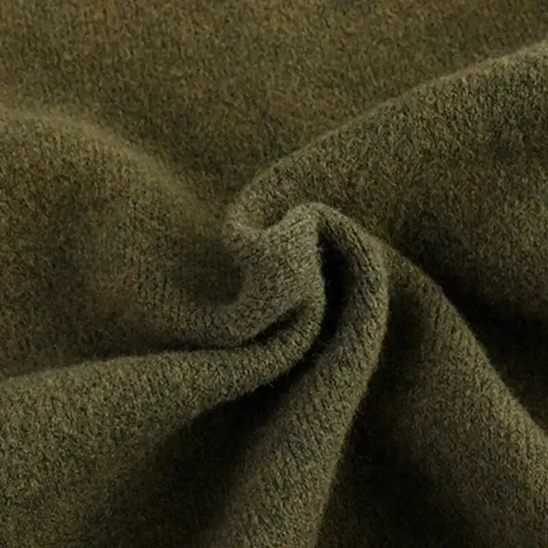 Dario | Elegant cardigan with functional pockets and modern design